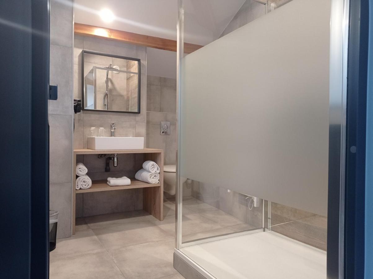 La Batisse Du Velay Hotell Saint-Didier-en-Velay Eksteriør bilde